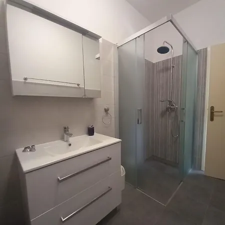 Fuer 4 Personen Ca 55 Qm In Privlaka, Dalmatien Norddalmatien - B52694 Apartmán Privlaka (Zadar)