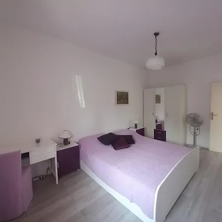 Fuer 4 Personen Ca 55 Qm In Privlaka, Dalmatien Norddalmatien - B52694 Apartmán *