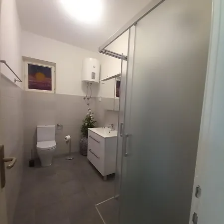 Apartmán Fuer 4 Personen Ca 55 Qm In Privlaka, Dalmatien Norddalmatien - B52694